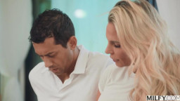 Phoenix Marie, Ainslee Divine - MILFs Show Pool Boy How To Fuck 27 08 2025