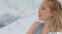 Bella Spark - Beautiful Blonde Bella Has Wild Outdoor Sex 08 11 2025