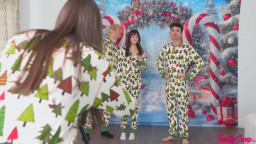 Lexi Luna, Lana Smalls - Were Too Horny For A Christmas Card Picture 07 12 2025